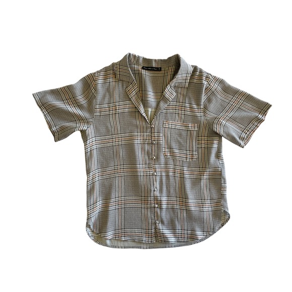 Abercrombie & Fitch Tops - Abercrombie & Fitch Button‎ Down Short Sleeve Plaid Shirt - Women's M